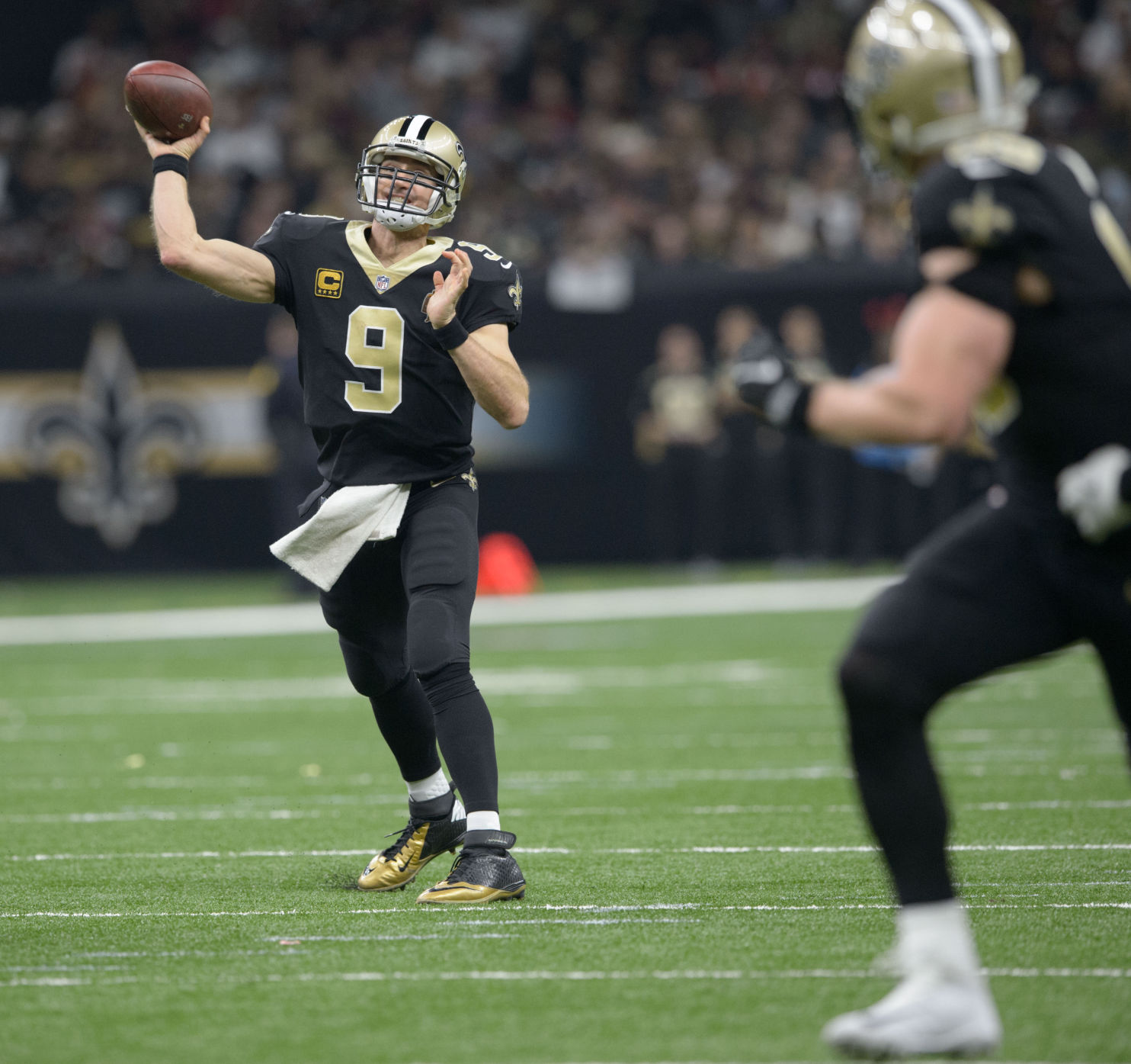 NO.saintsfalcons.122517.031.JPG